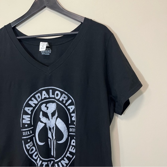 Star Wars The Mandalorian Bounty Hunter Stamp T-Shirt - Picture 2 of 11